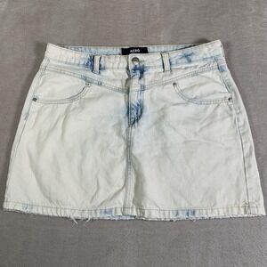 AERO Denim Skirt Womens 12 Light Wash High Rise Mini Raw Hem 5-Pocket Zip Fly‎